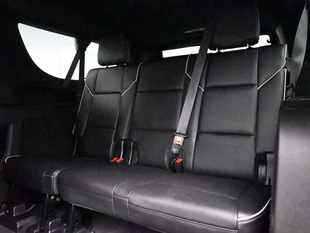 Used 2023 Cadillac Escalade ESV Premium Luxury image 16