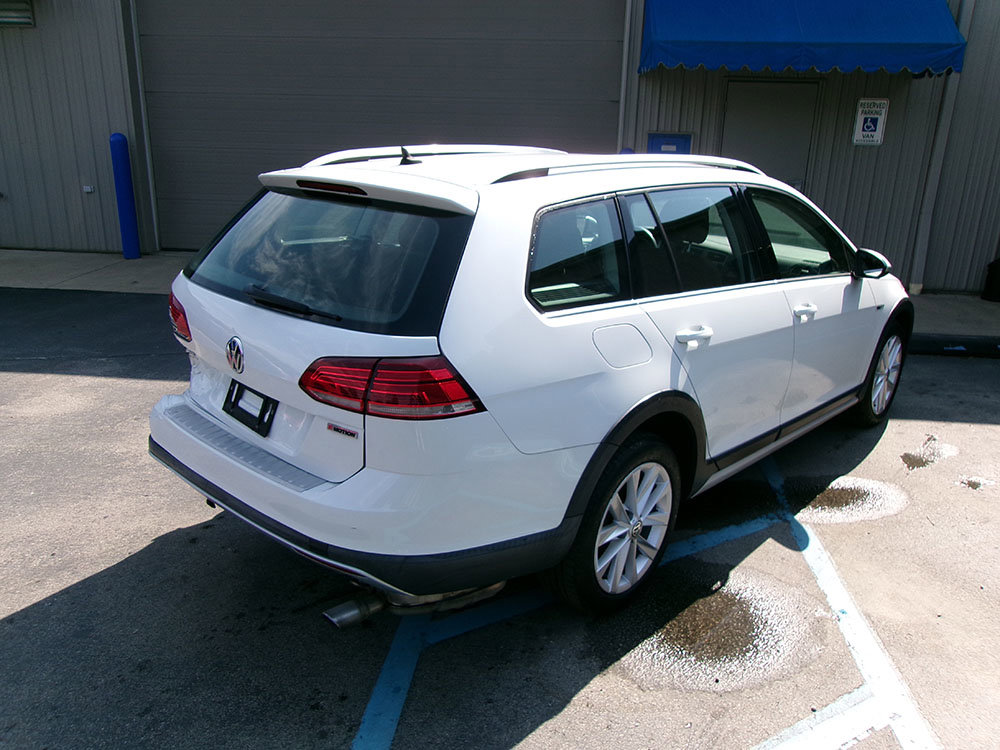 Used 2019 Volkswagen Golf Alltrack SEL image 5