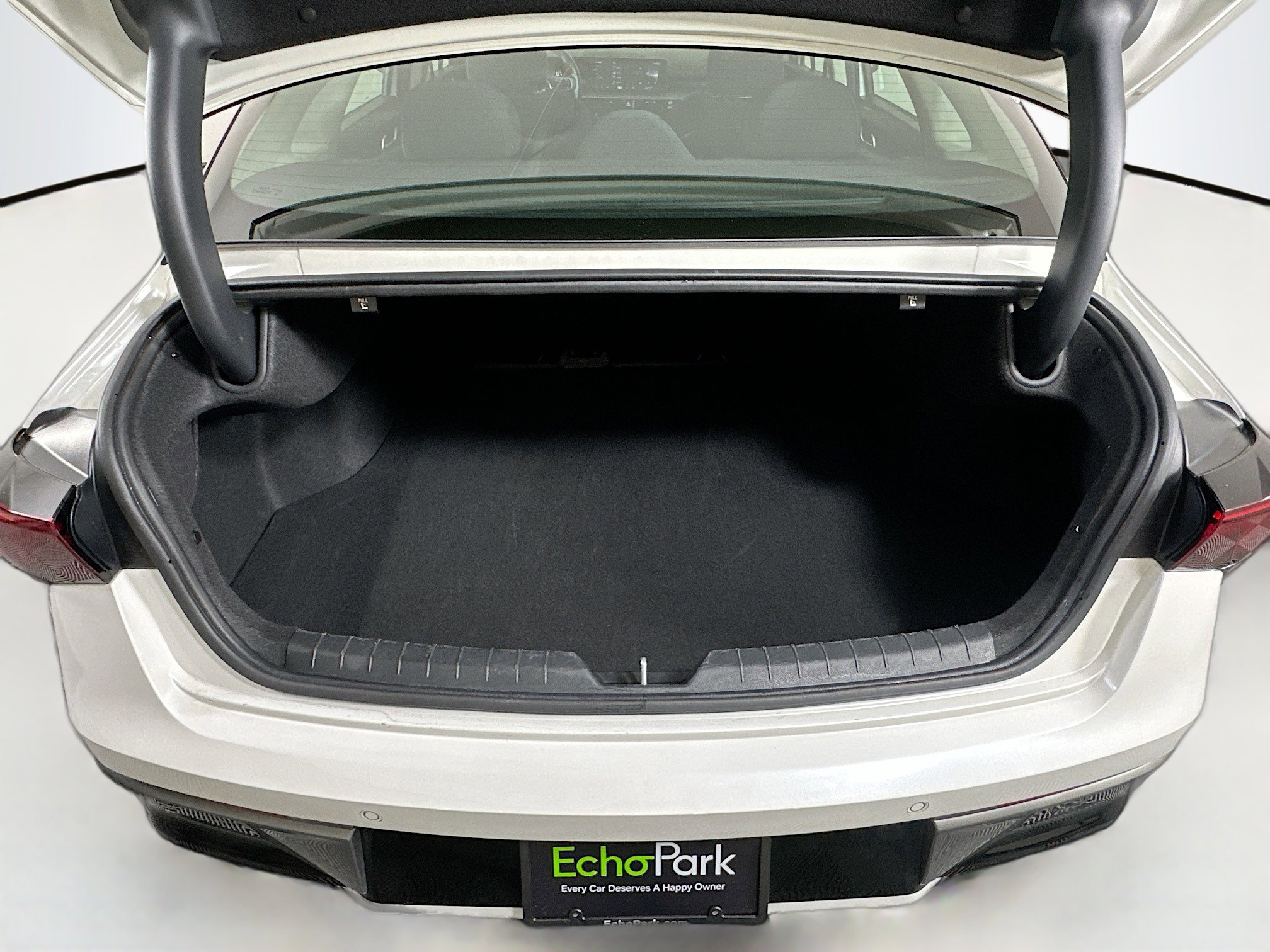 Used 2025 Kia K5 LXS image 28