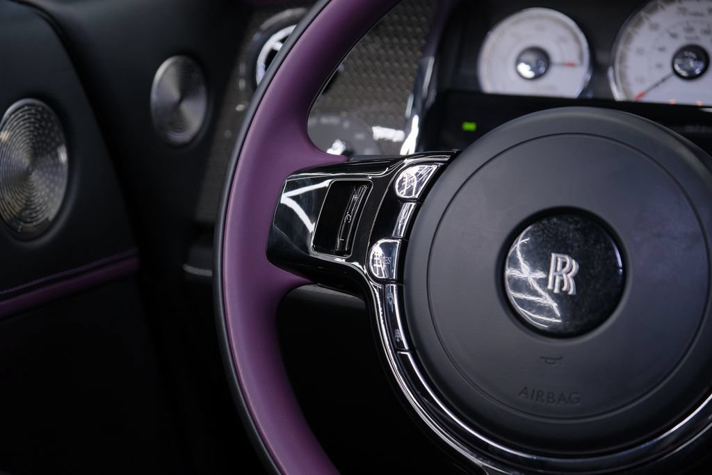Used 2020 Rolls-Royce Wraith RWD image 46