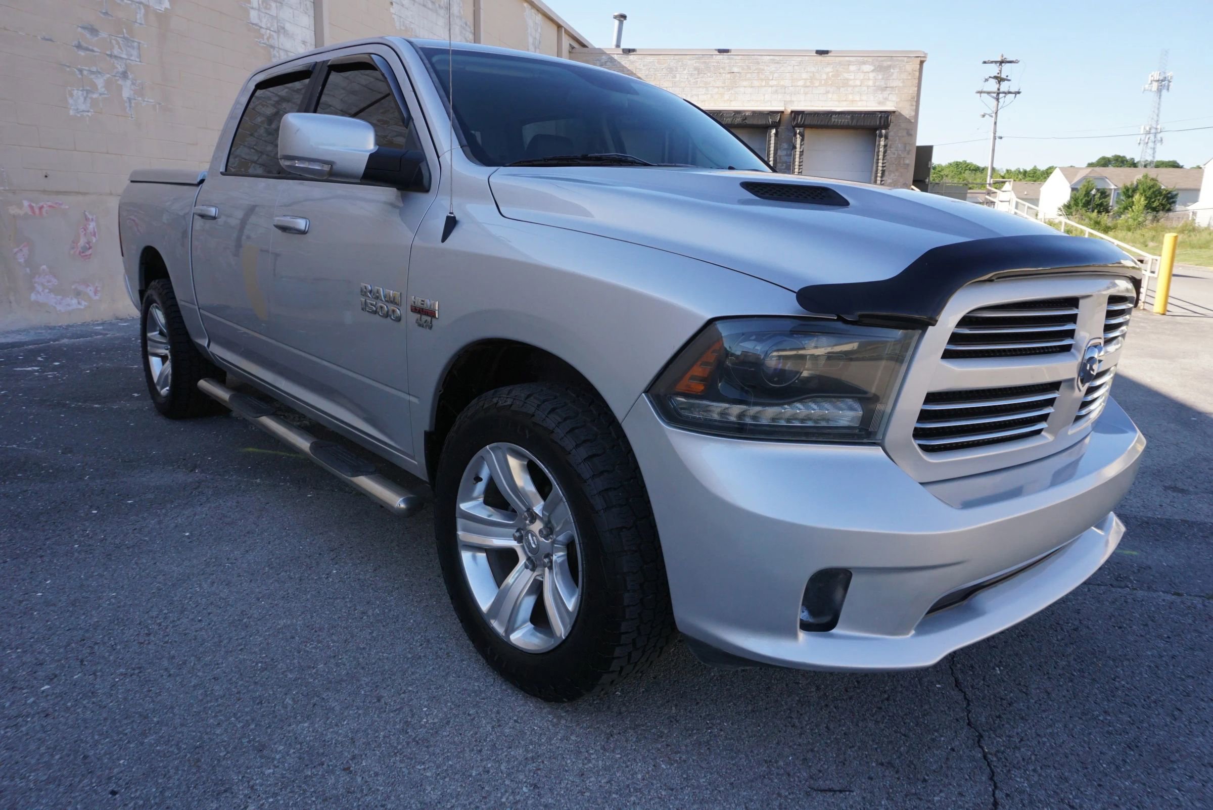Used 2015 RAM 1500 Sport w/ Remote Start & Security Group AWD/4WD image 5