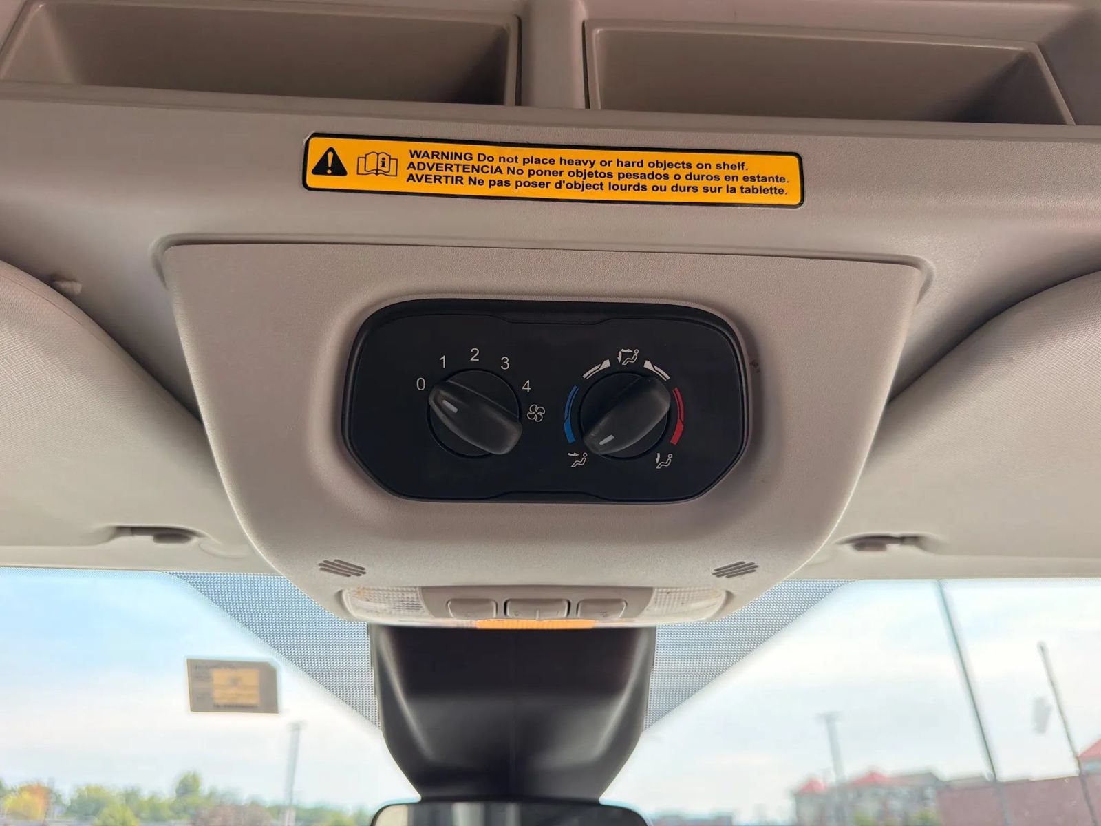 Used 2018 Ford Transit 350 XLT RWD image 28