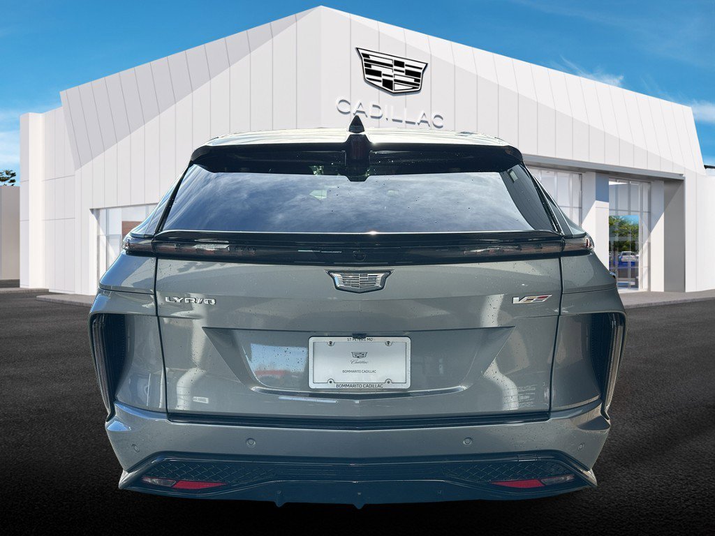New 2026 Cadillac Lyriq V image 3
