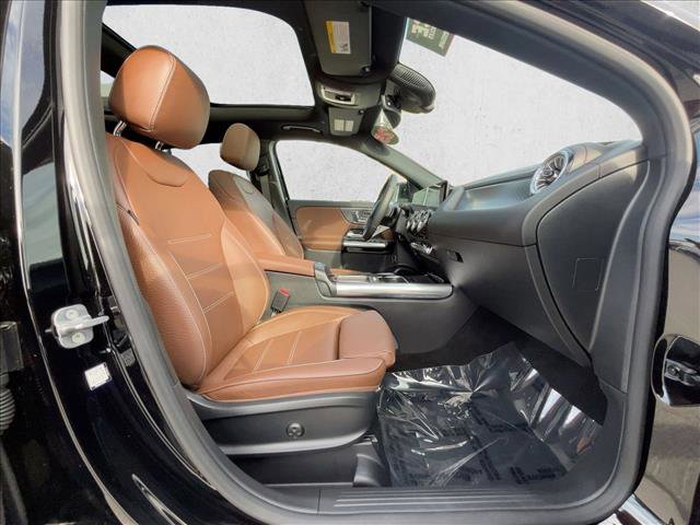 Certified 2025 Mercedes-Benz GLA 250 4MATIC image 23