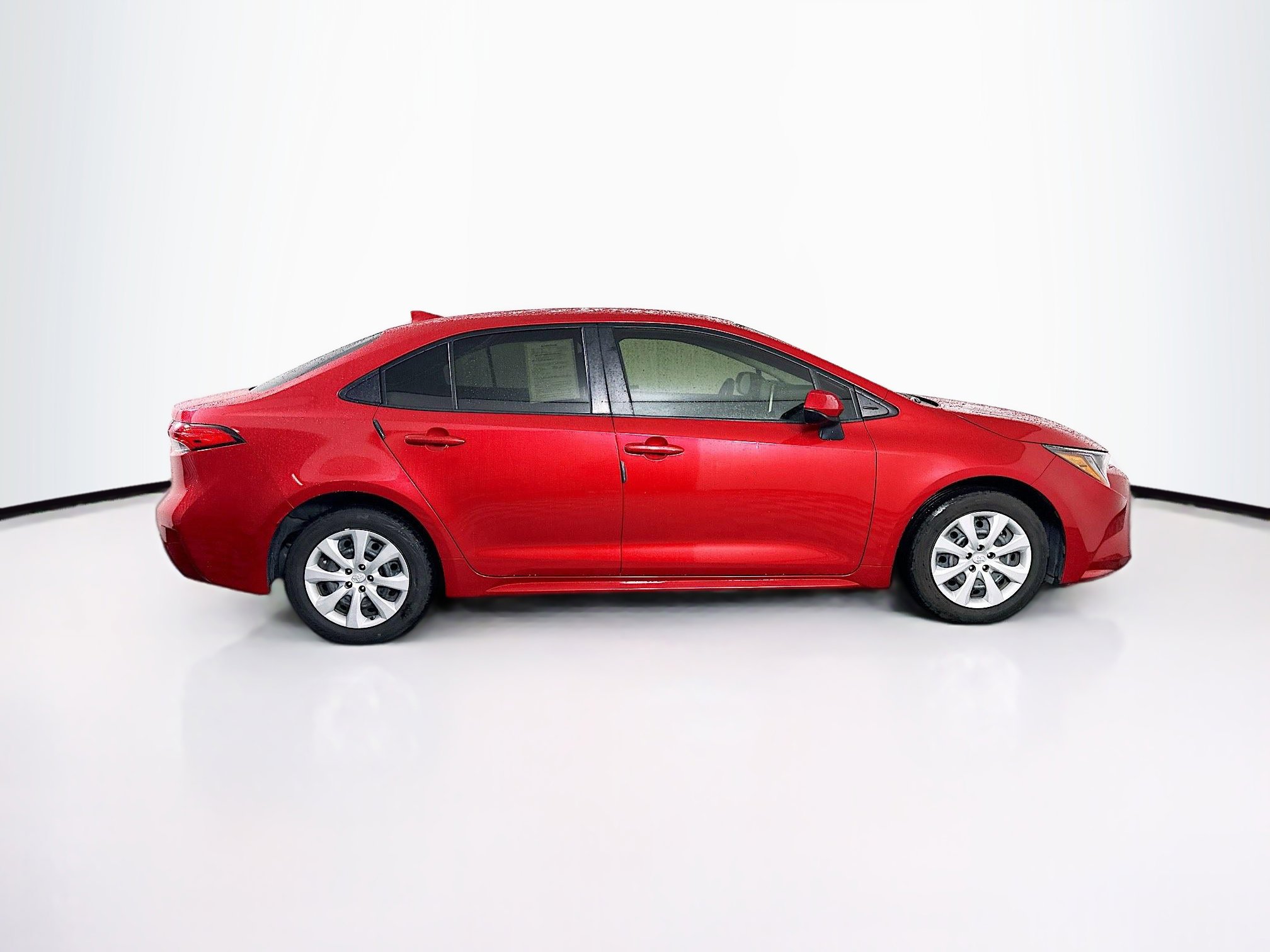 Used 2020 Toyota Corolla LE image 10