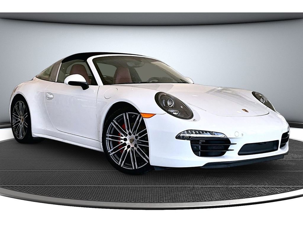 Used 2016 Porsche 911 Targa 4S AWD/4WD image 2
