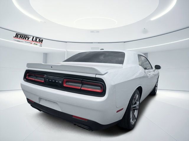 Used 2021 Dodge Challenger R/T RWD image 3