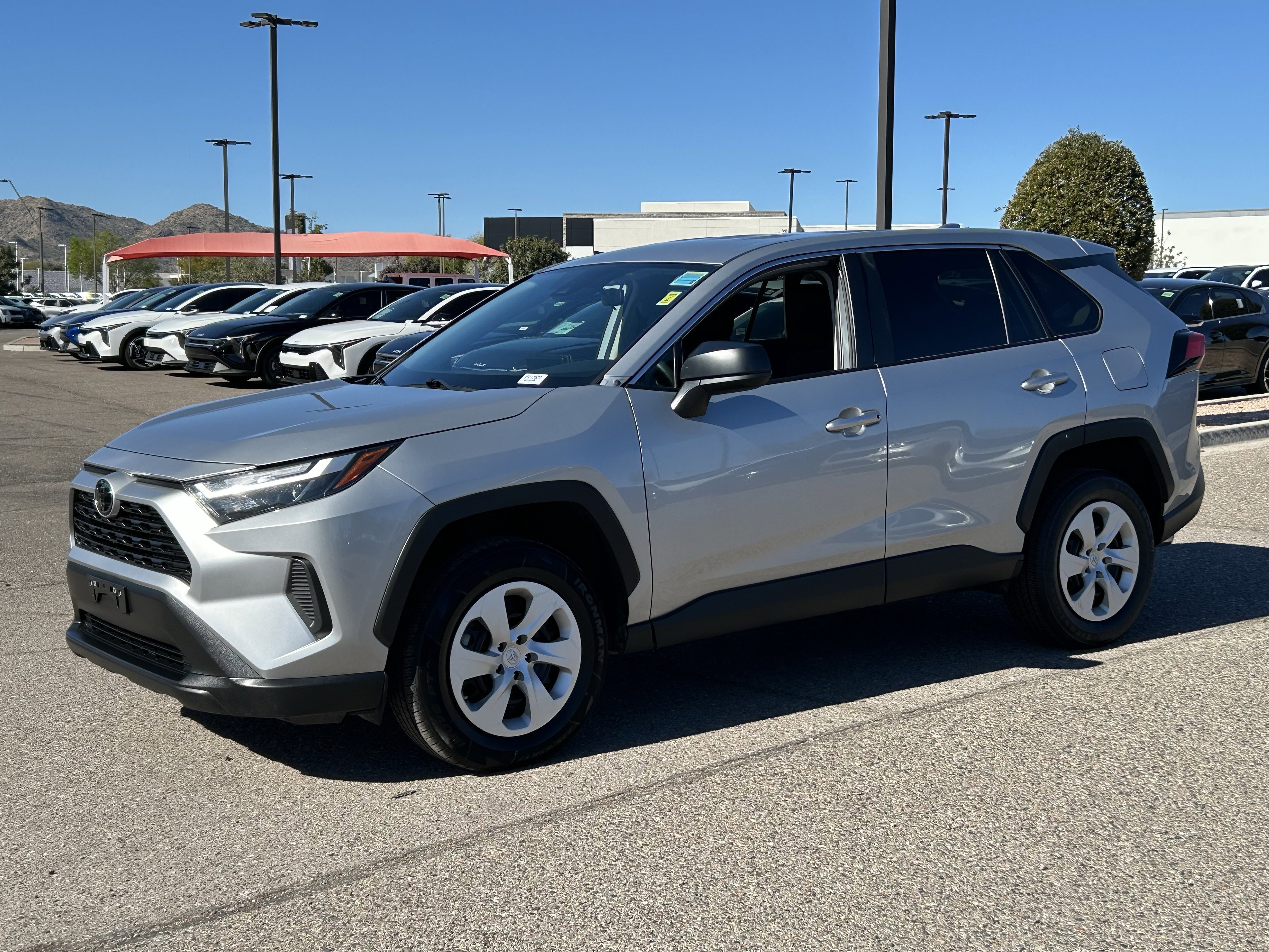 Used 2024 Toyota RAV4 LE image 2