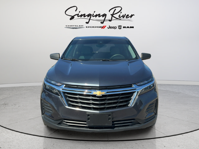 Used 2022 Chevrolet Equinox LS w/ LS Convenience Package FWD image 2