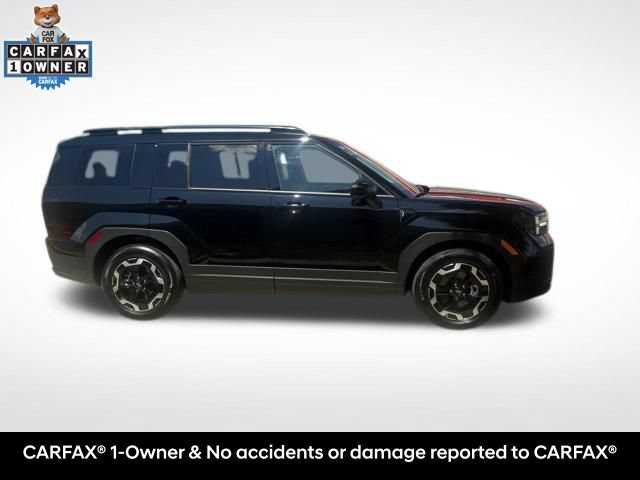 Used 2026 Hyundai Santa Fe SEL FWD image 2