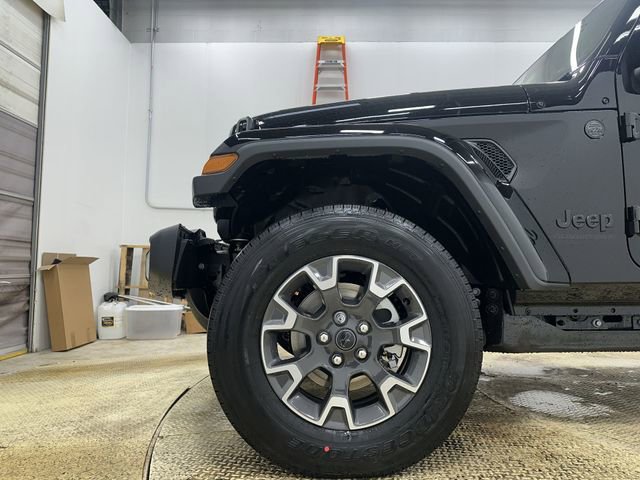 New 2026 Jeep Gladiator Sport S image 19