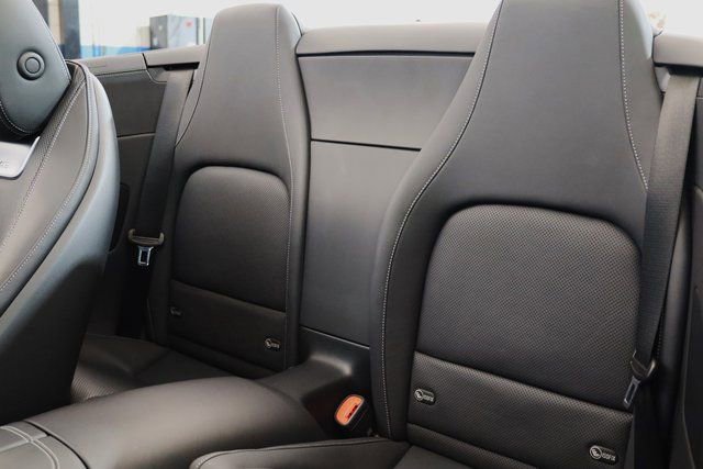 Used 2022 Mercedes-Benz SL 55 AMG 4MATIC w/ Driver Assistance Package image 16