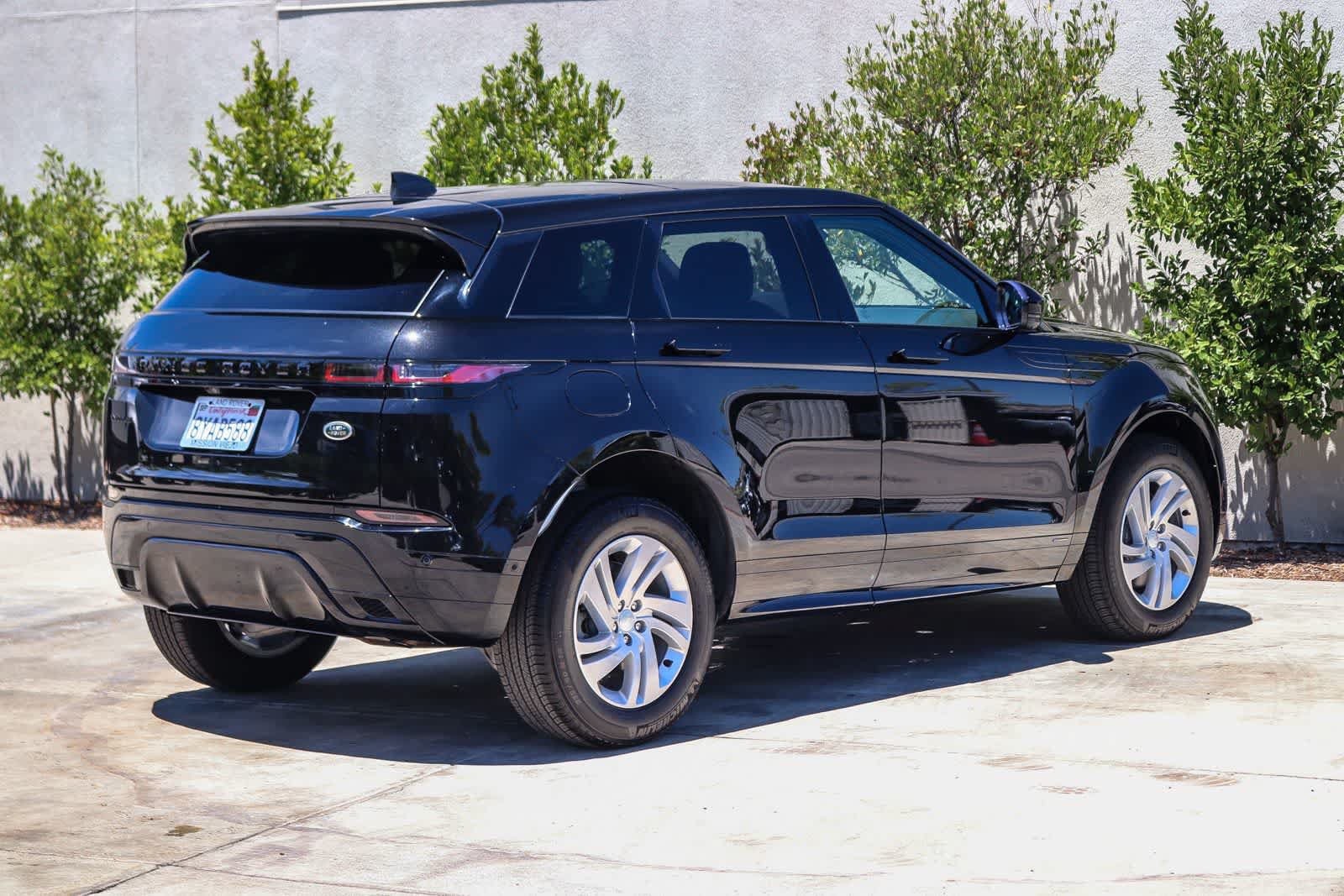 Used 2021 Land Rover Range Rover Evoque R-Dynamic SE AWD/4WD image 6