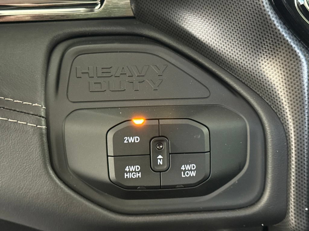 New 2027 RAM 3500 Limited AWD/4WD image 17