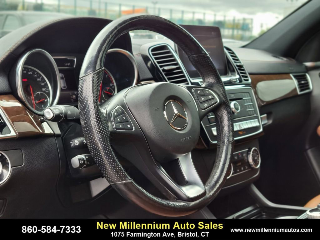 Used 2019 Mercedes-Benz GLE 43 AMG 4MATIC Coupe w/ Premium 3 Package image 22