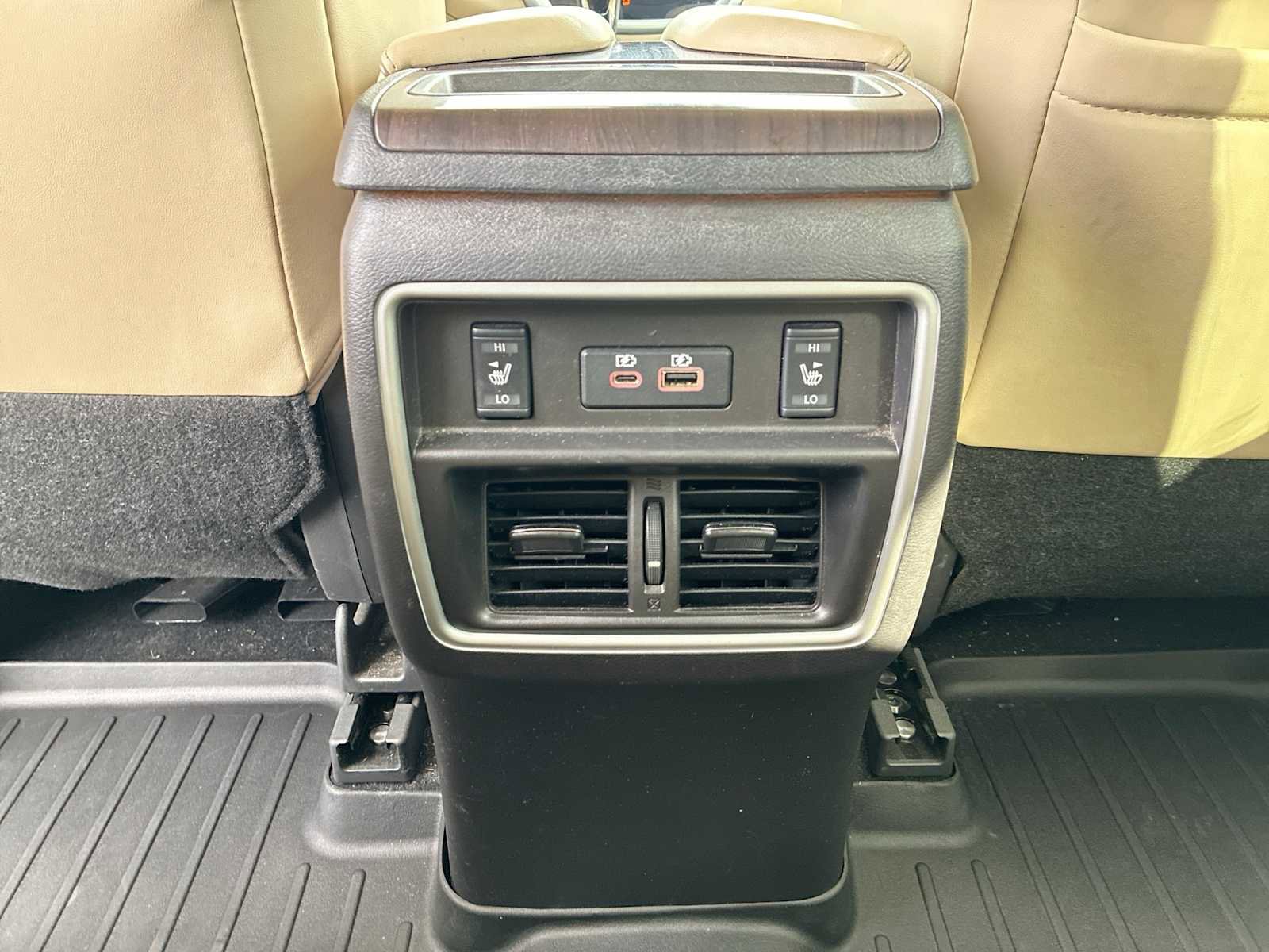 Used 2020 Nissan Murano Platinum image 22