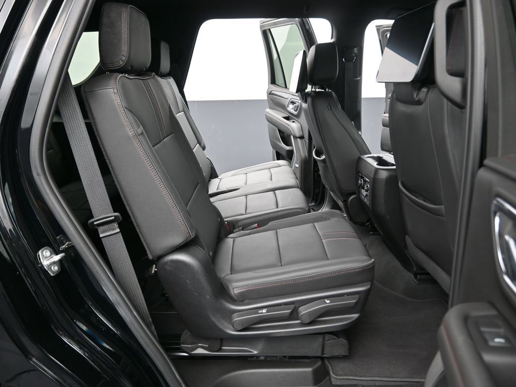 Used 2024 Chevrolet Tahoe RST w/ Luxury Package image 15