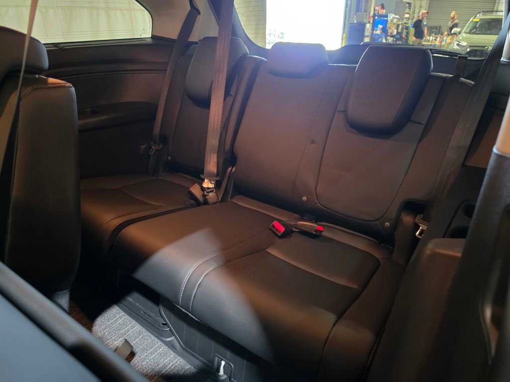 Used 2025 Honda Odyssey EX-L image 26