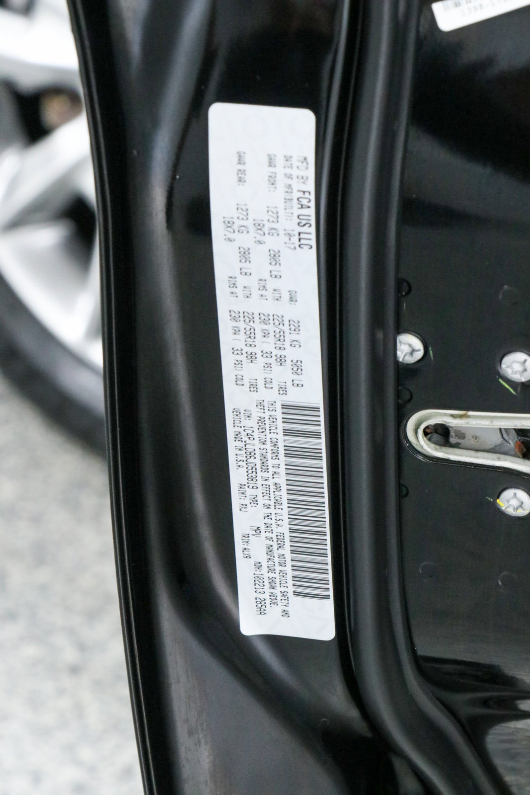 Used 2018 Jeep Cherokee Limited FWD image 31