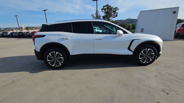 Used 2024 Chevrolet Blazer EV LT image 9