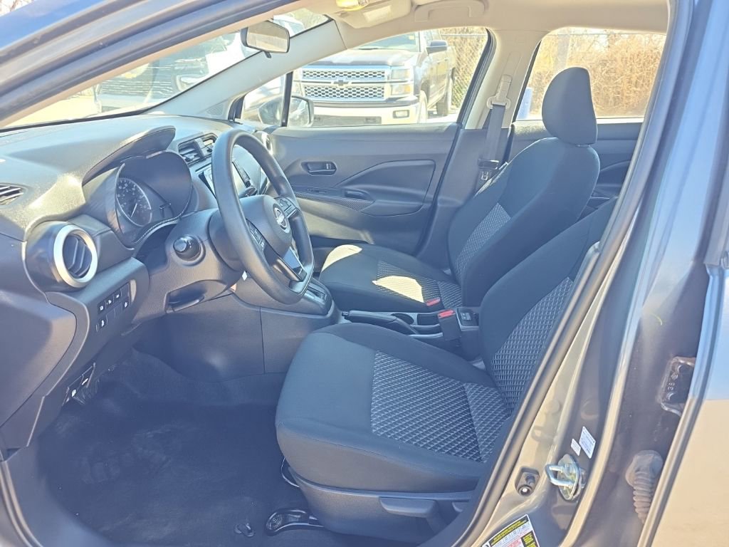 Used 2024 Nissan Versa S w/ S Plus Package image 10