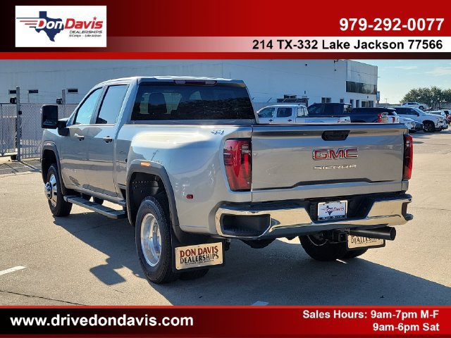 New 2026 GMC Sierra 3500 Pro AWD/4WD image 4