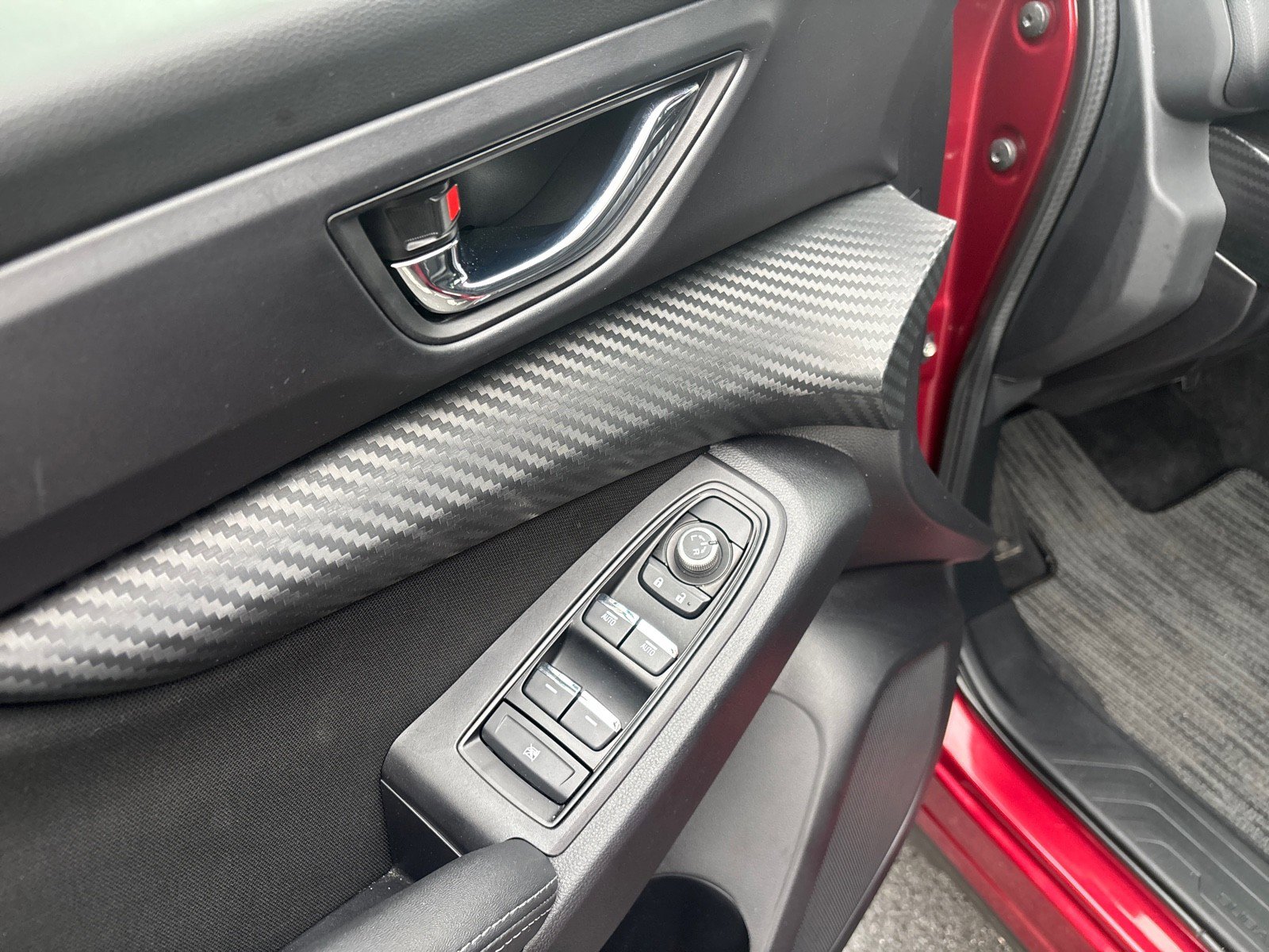 Certified 2025 Subaru Ascent Premium image 11