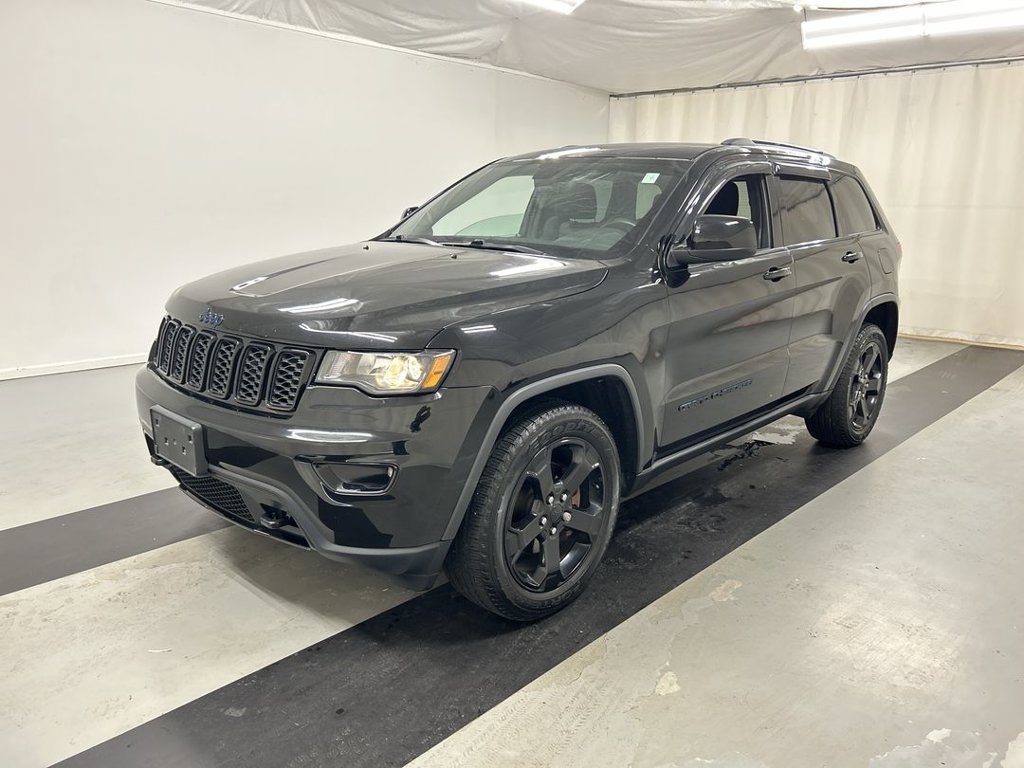 Used 2018 Jeep Grand Cherokee Laredo AWD/4WD image 5