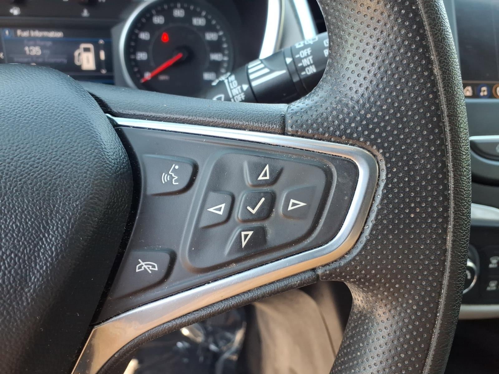 Used 2022 Chevrolet Equinox LS w/ LS Convenience Package image 9