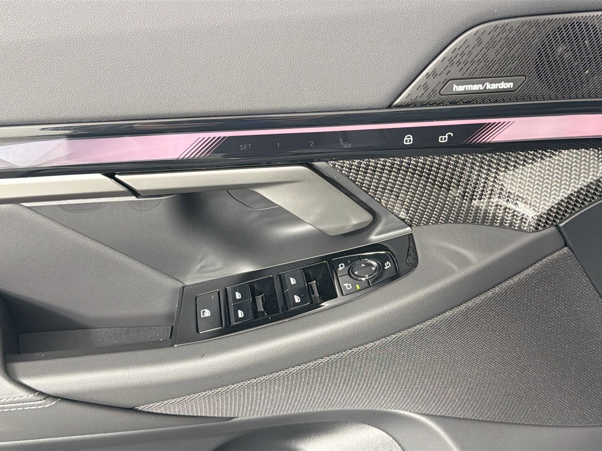 New 2026 BMW i5 eDrive40 w/ M Sport Package image 16