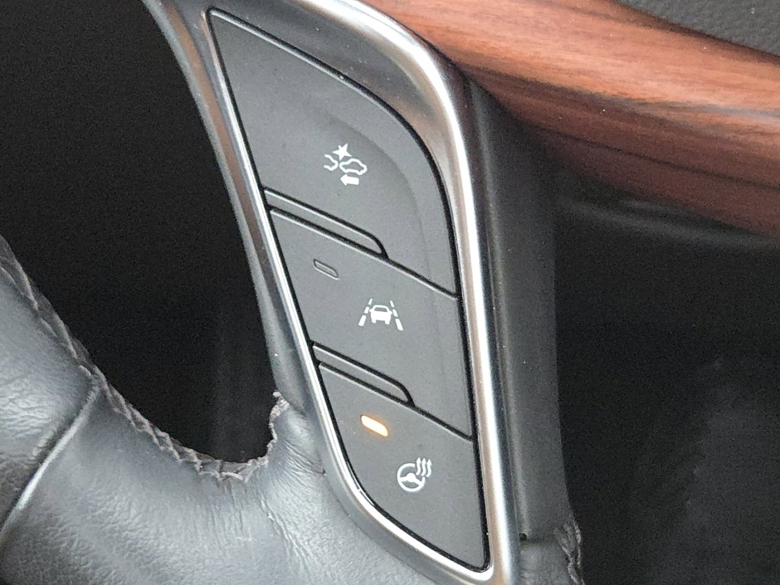 Used 2024 Cadillac XT5 Premium Luxury image 12