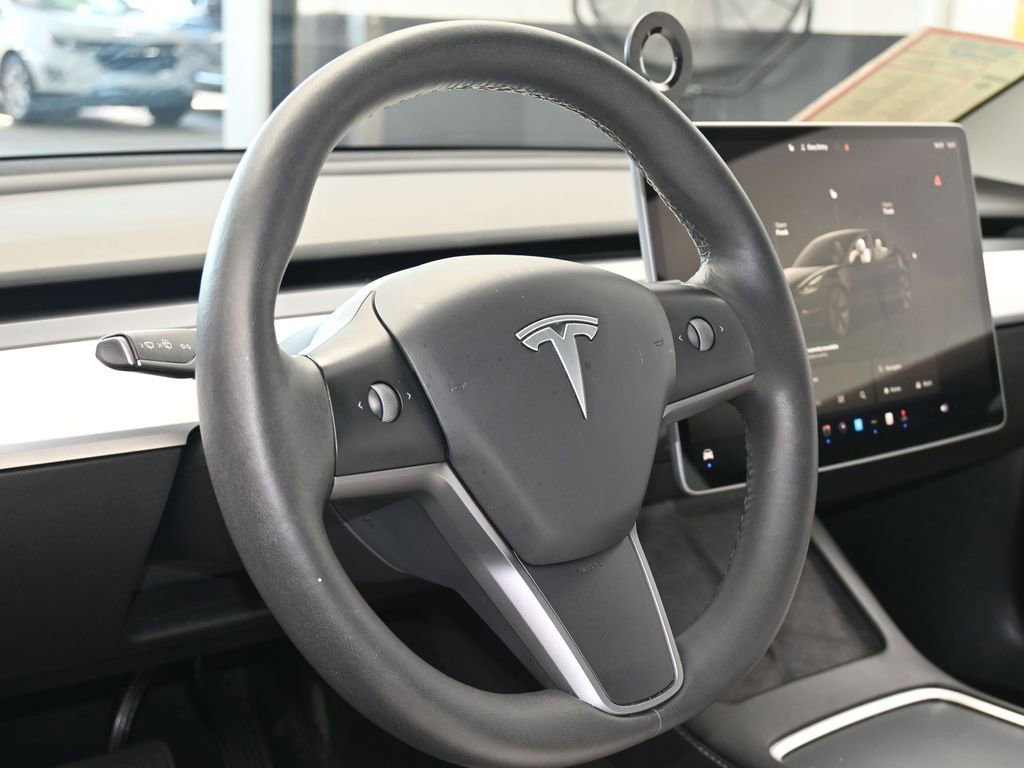 Used 2022 Tesla Model 3 image 15