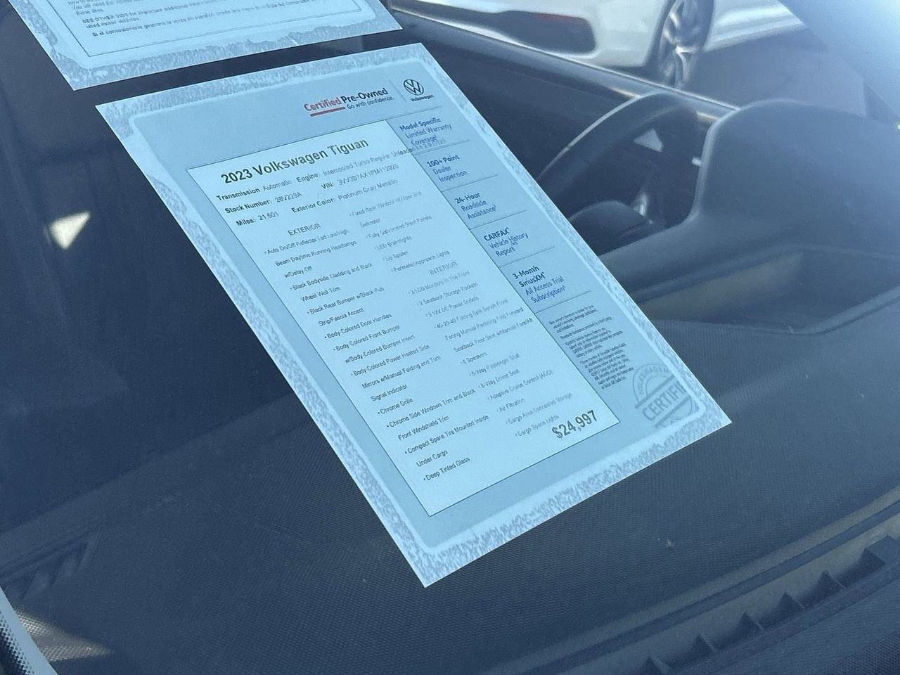 Certified 2023 Volkswagen Tiguan SE FWD image 6