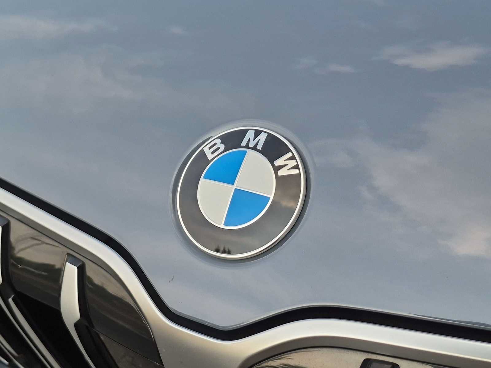 Used 2023 BMW X1 xDrive28i w/ Premium Package AWD/4WD image 12