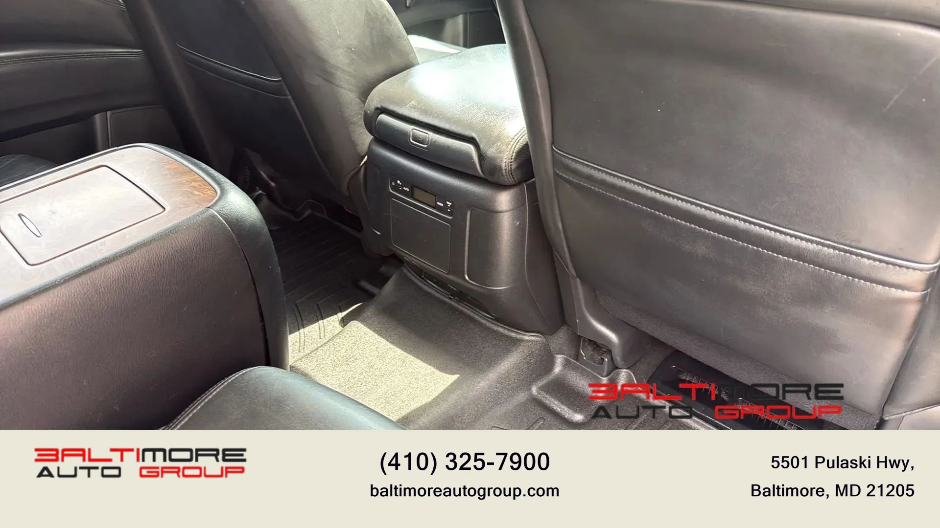 Used 2021 Nissan Armada SL w/ Captain's Chairs Package AWD/4WD image 24