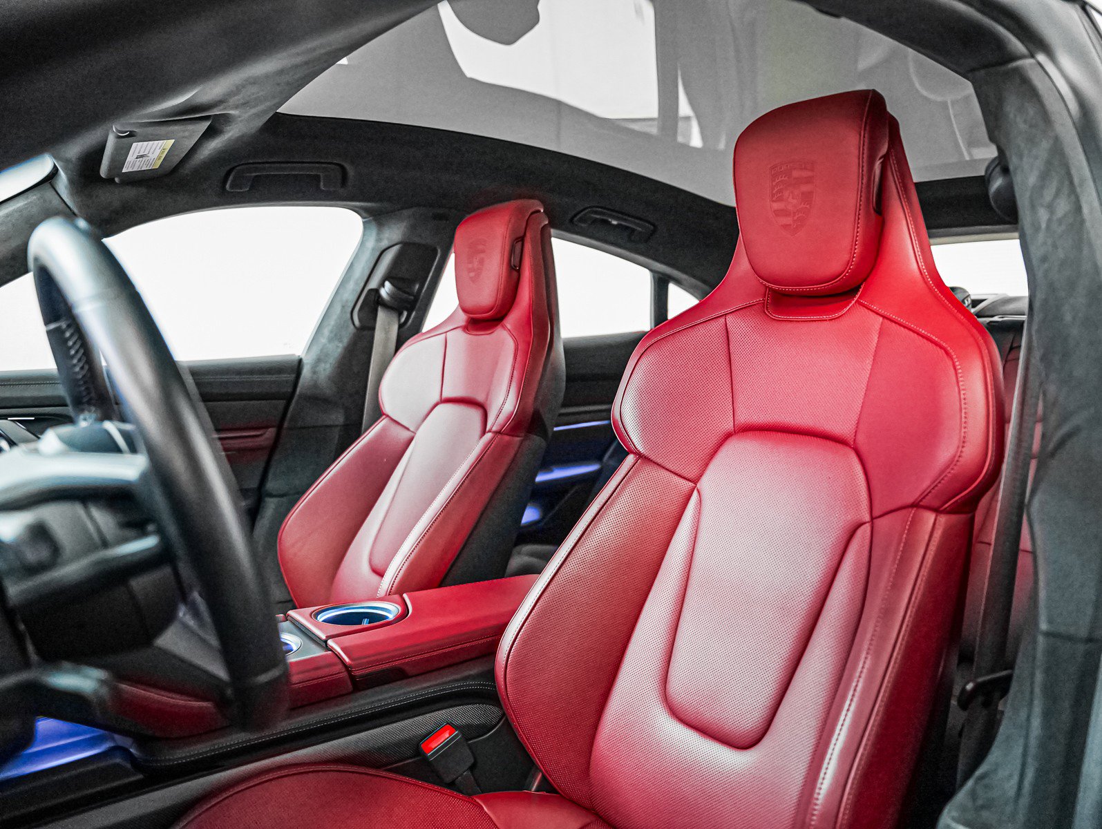 Certified 2022 Porsche Taycan GTS image 5