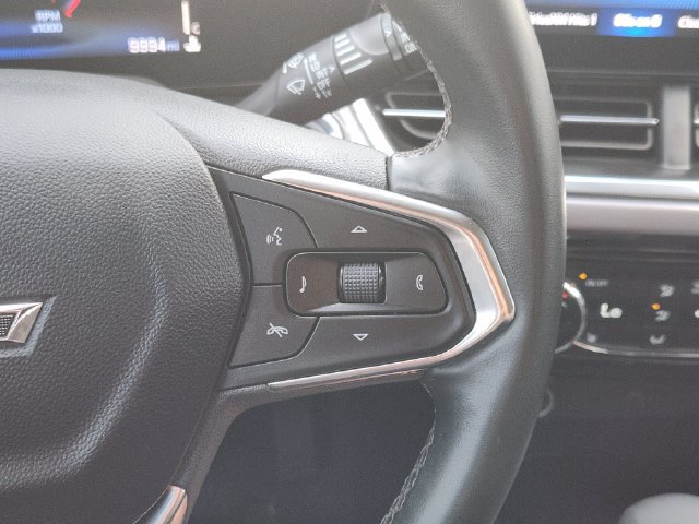 Used 2025 Chevrolet Trax ACTIV w/ Driver Confidence Package FWD image 29
