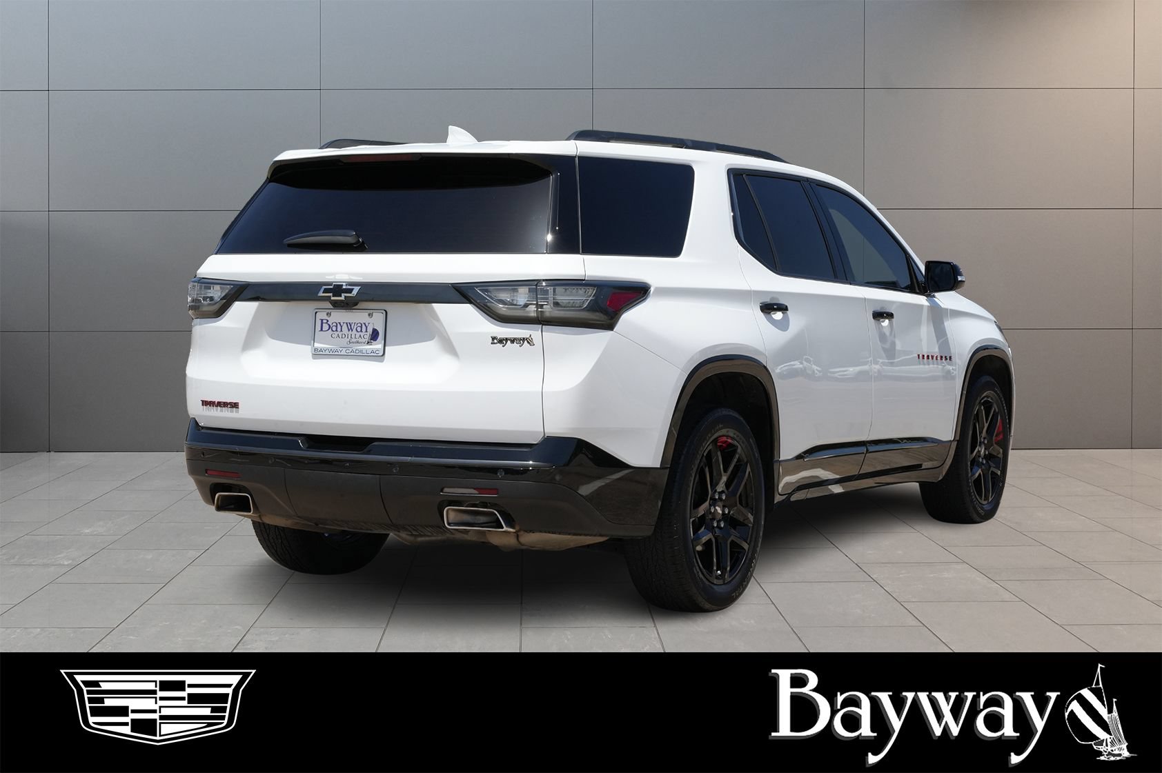 Used 2019 Chevrolet Traverse Premier w/ Redline Edition FWD image 6