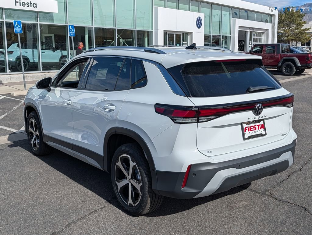 New 2026 Volkswagen Tiguan SE image 7