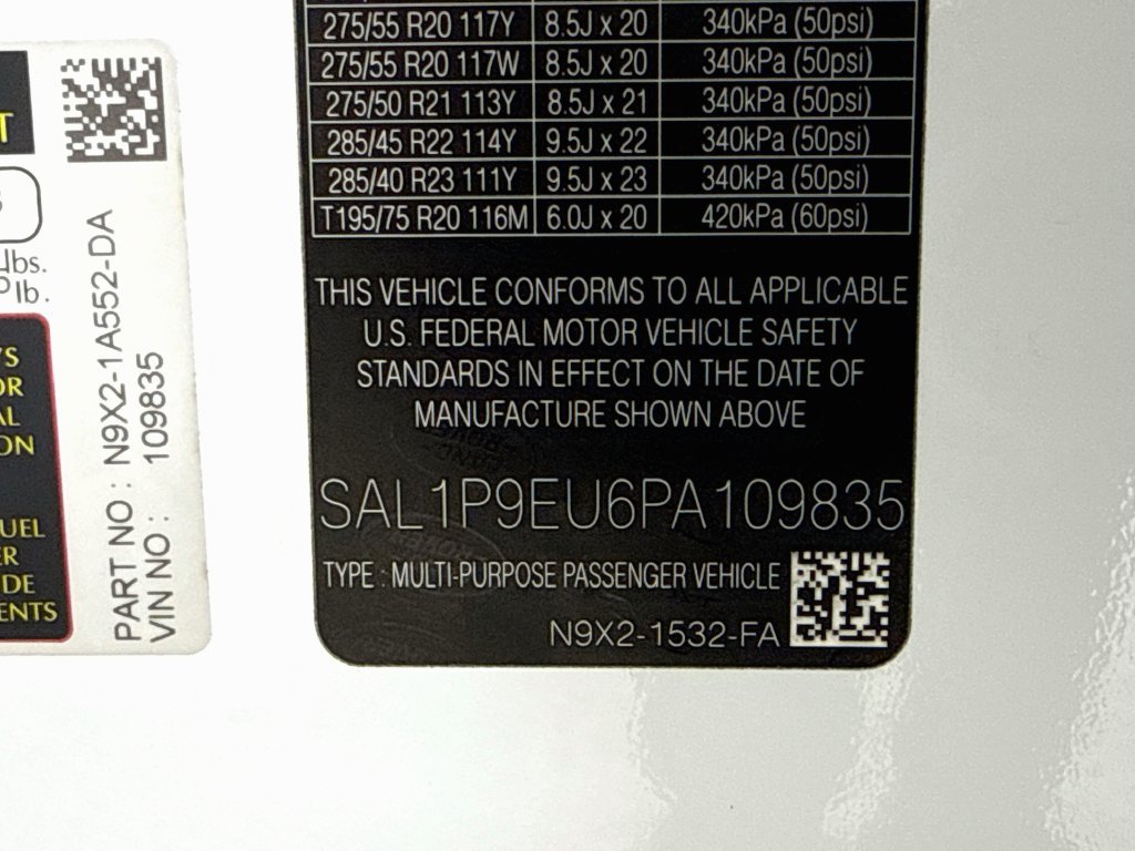 Used 2023 Land Rover Range Rover Sport SE AWD/4WD image 28