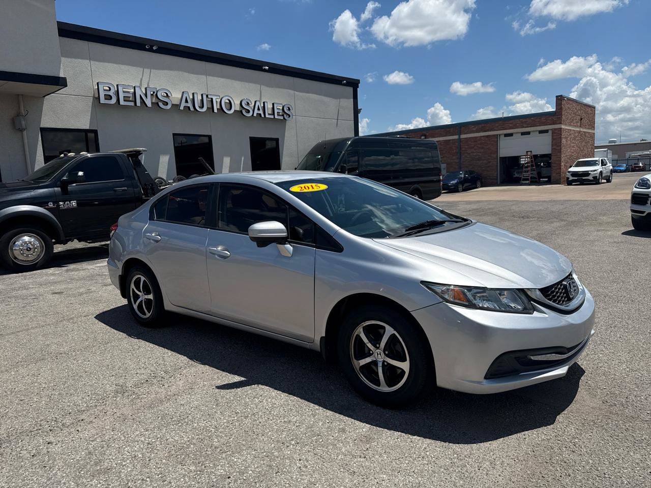 Used 2015 Honda Civic SE image 4