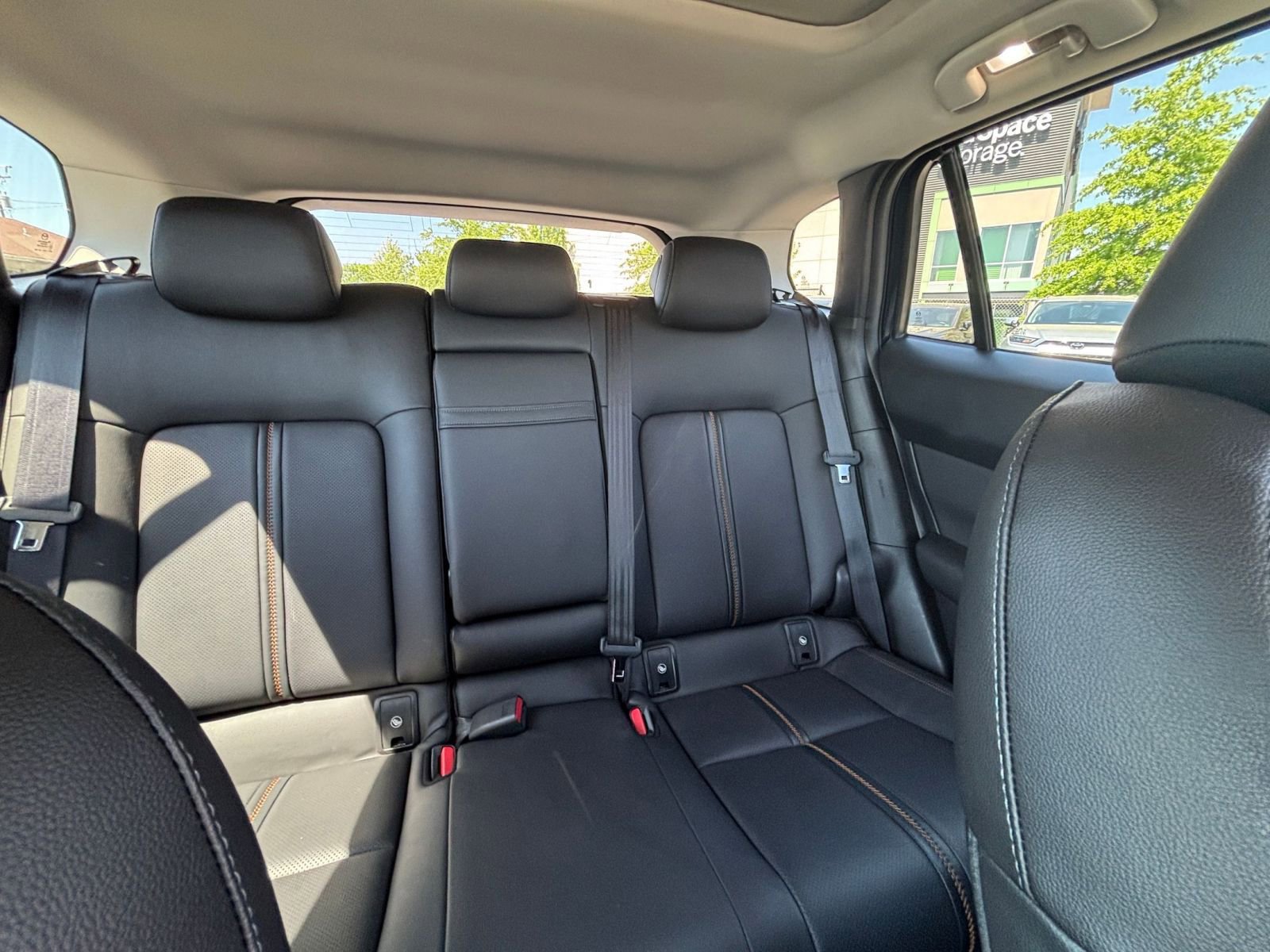 Used 2025 MAZDA CX-50 2.5 Hybrid w/ Premium Plus Pkg image 39