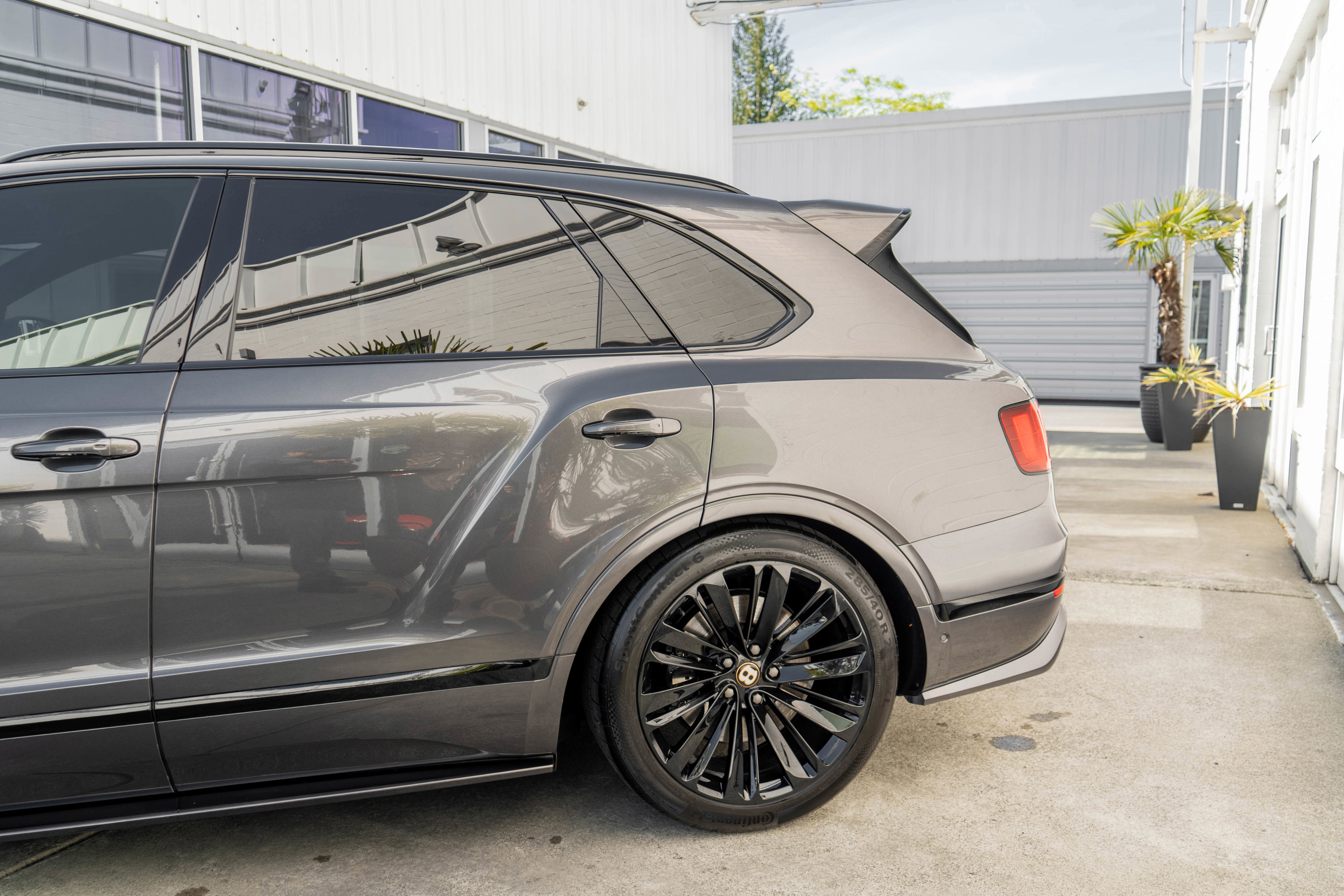 Used 2020 Bentley Bentayga Speed AWD/4WD image 5