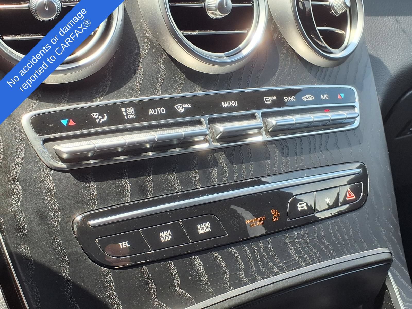 Used 2021 Mercedes-Benz GLC 300 image 29