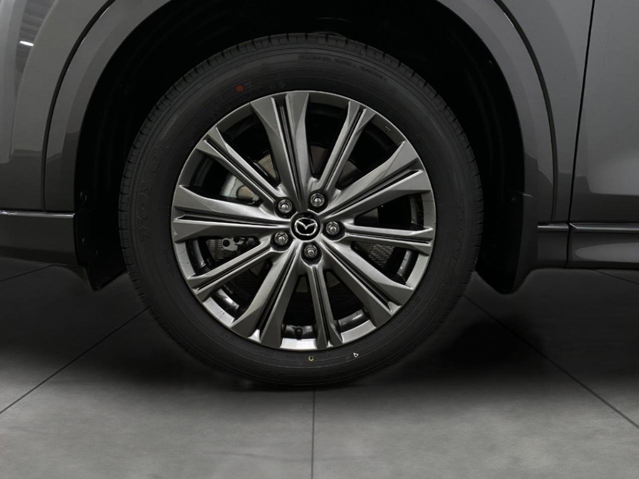 New 2025 MAZDA CX-5 Signature image 12