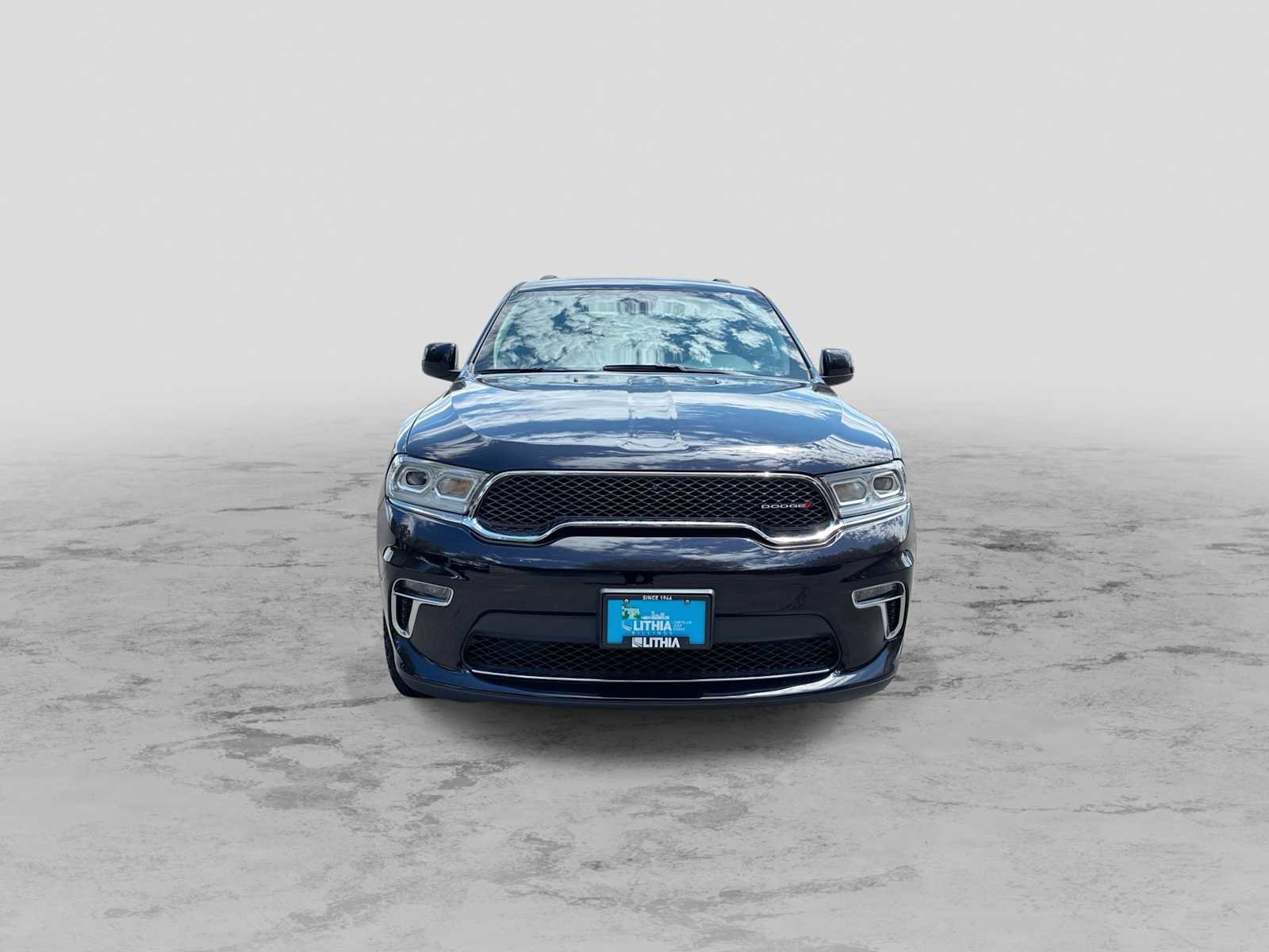 Used 2021 Dodge Durango SXT AWD/4WD image 3