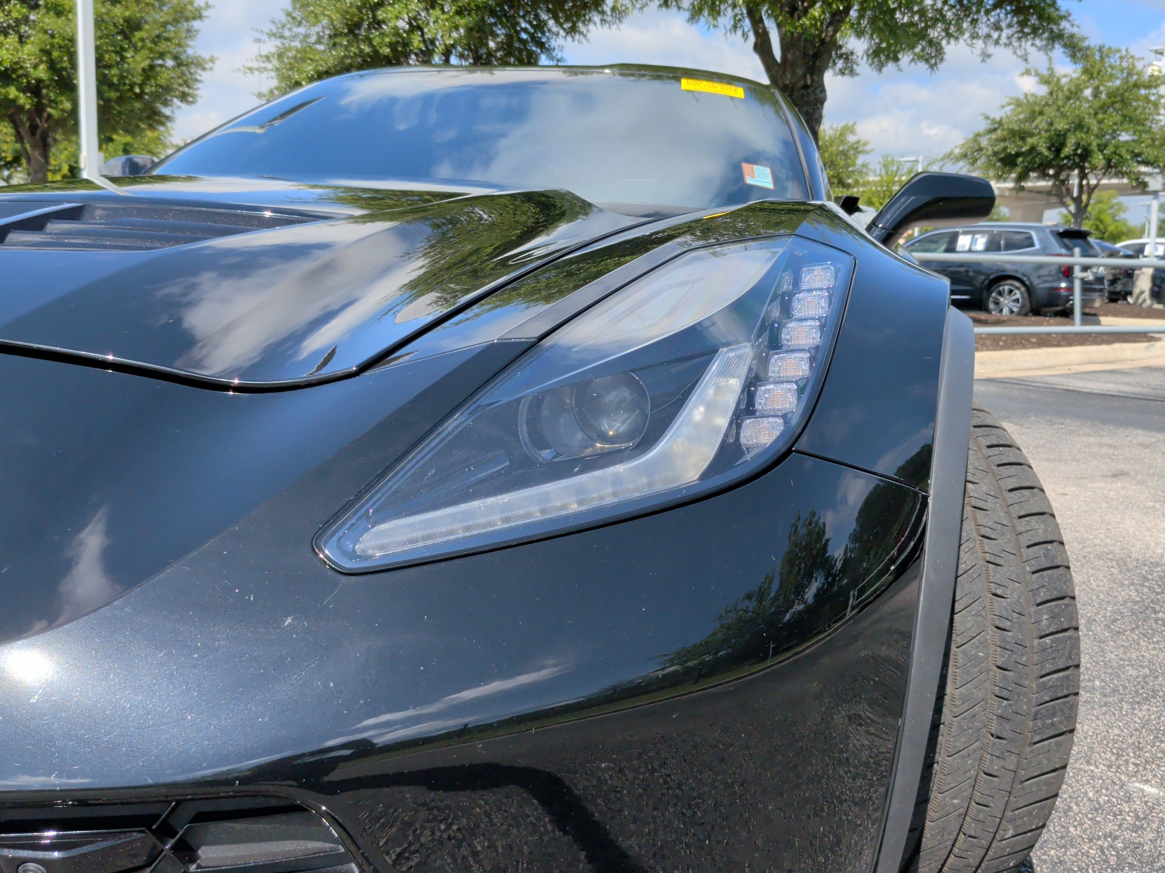 Used 2019 Chevrolet Corvette Z06 RWD image 3