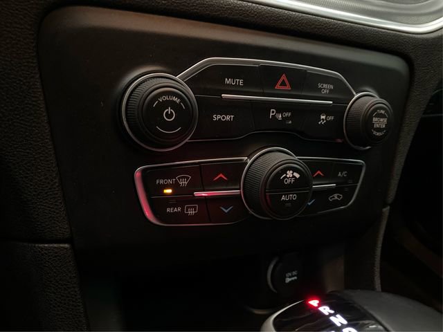 Used 2017 Dodge Charger SXT w/ AWD Plus Group image 32