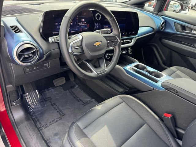 Certified 2025 Chevrolet Equinox EV LT w/ Convenience Package image 13