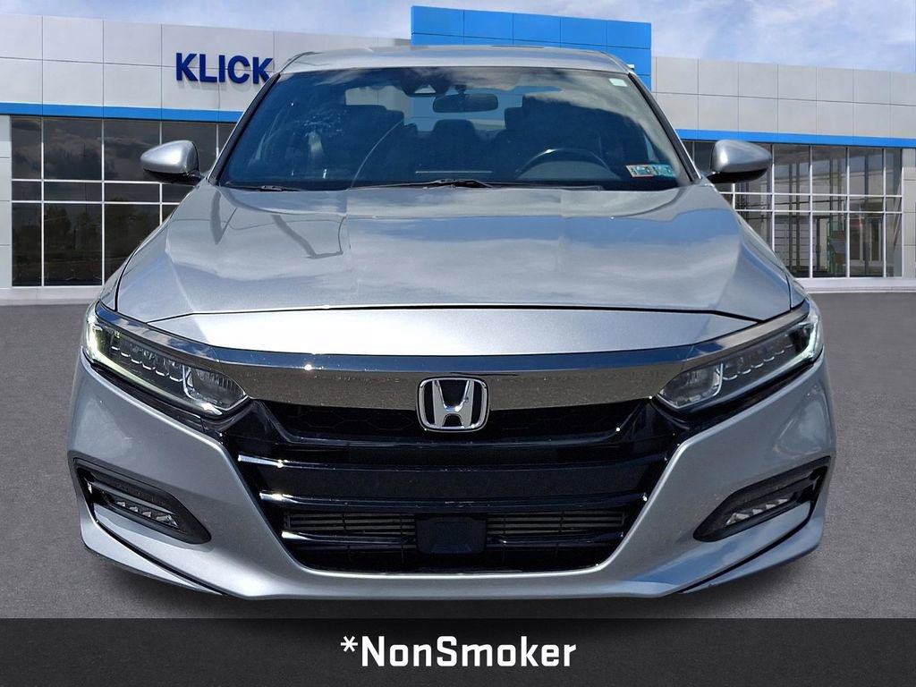 Used 2019 Honda Accord Sport image 2